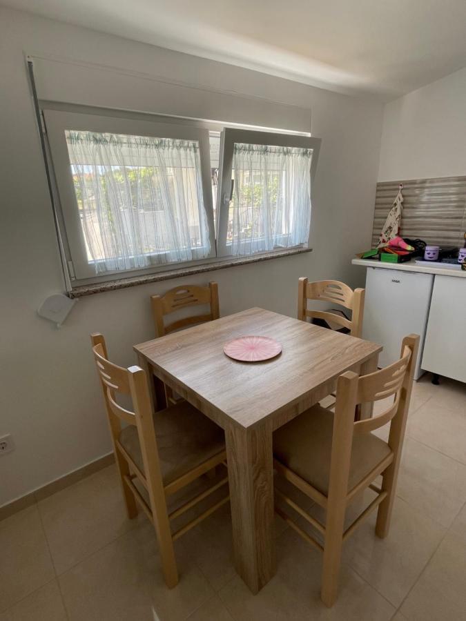 Mit-Apartments Šušanj エクステリア 写真